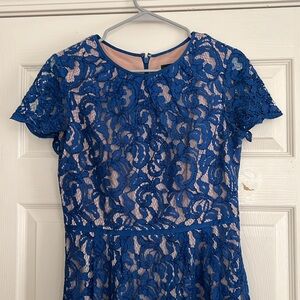 GUC Adrianna Papell blue lace cocktail dress size 6